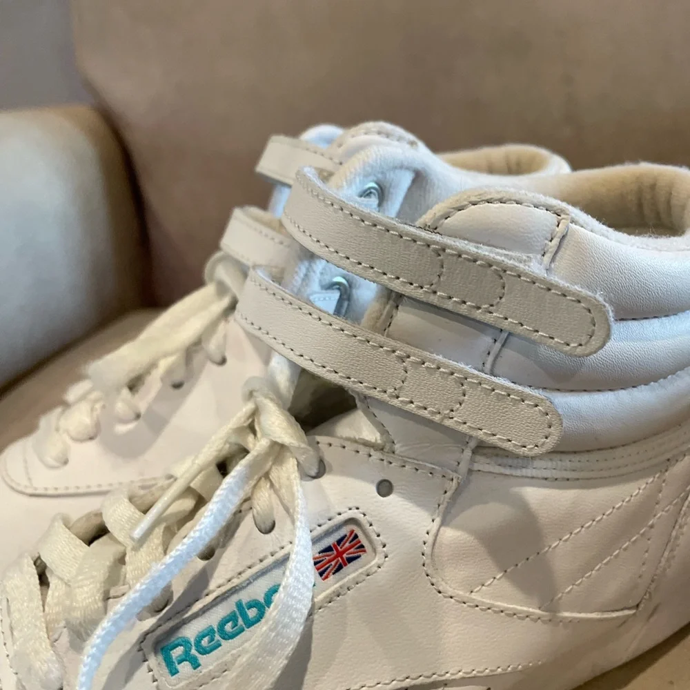 Reebok Lifestyle White Sneakers Freestyle Hi High Top stranger things - Picture 5 of 9